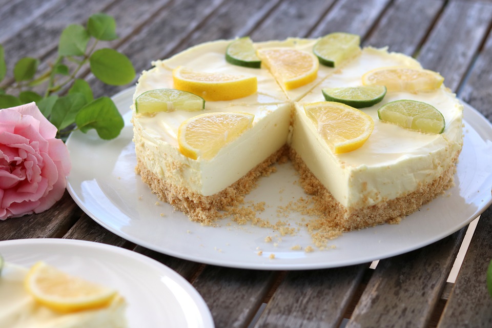 Frischkäse-Zitronen-Torte